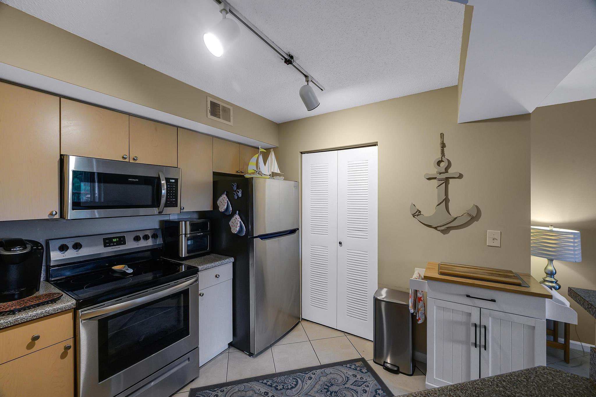 PORTOFINO AT JENSEN BEACH - Residential Lease