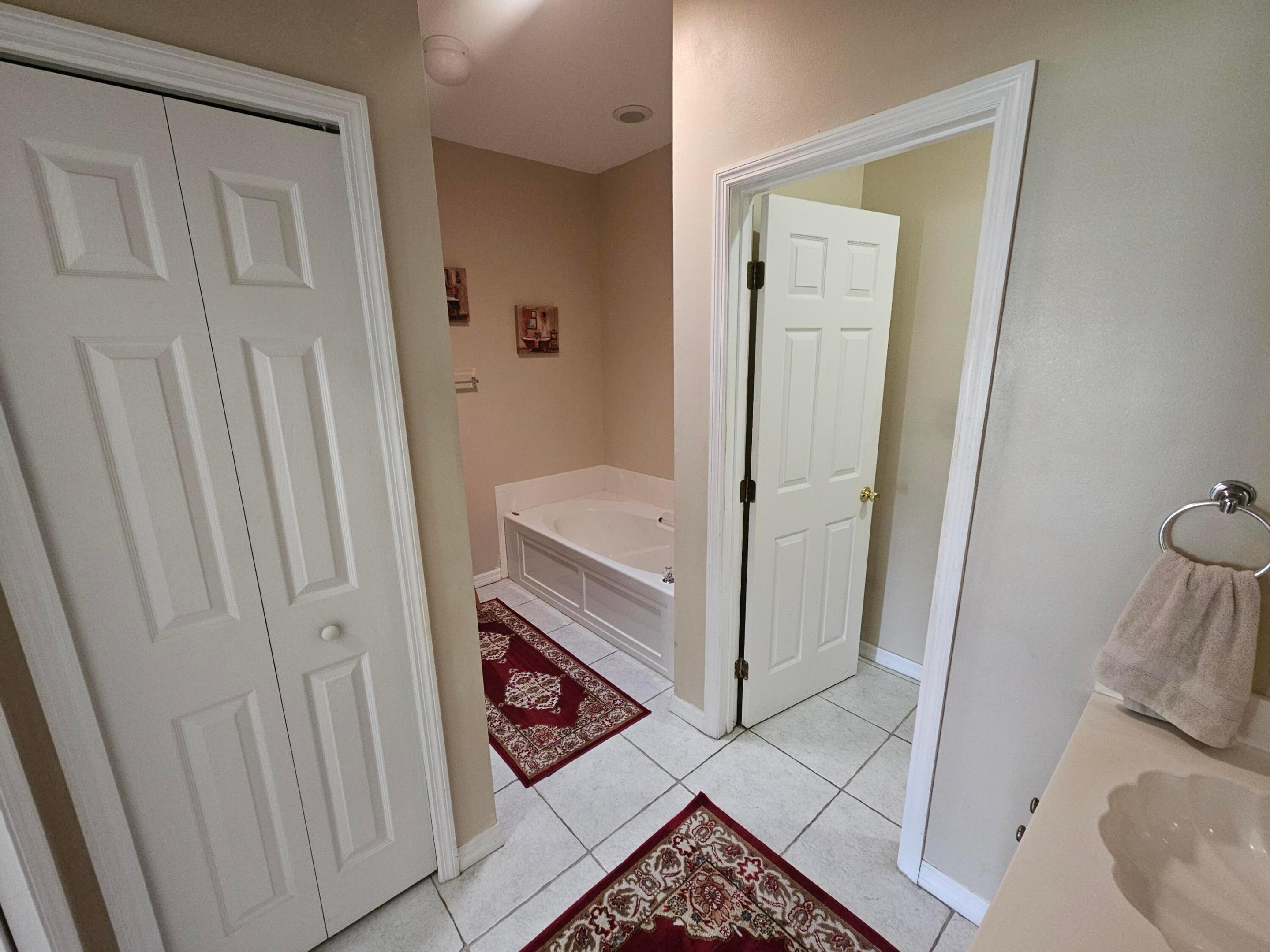 GARDEN VILLAS OF GATOR TRACE UNIT 2 - Residential