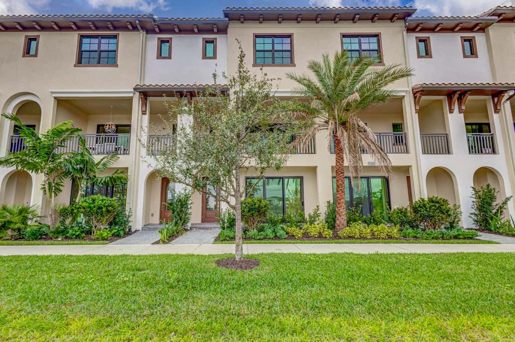 Photo of 12719 Machiavelli Way, Palm Beach Gardens, FL 33418 (MLS # R11035372)