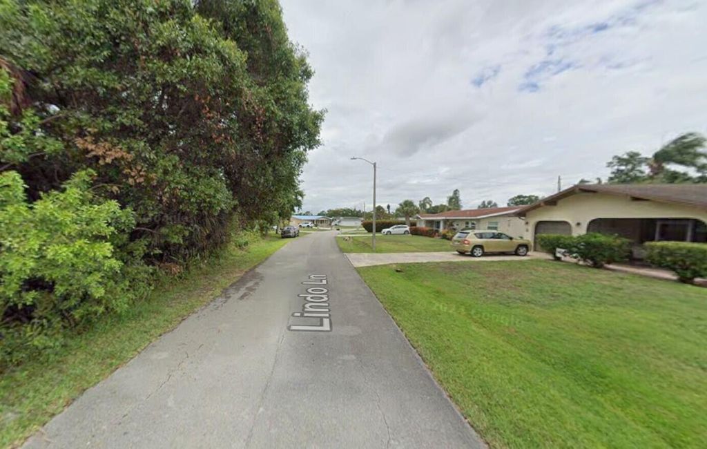 Photo of 770 Lindo Lane, Port Saint Lucie, FL 34952 (MLS # B26010623)