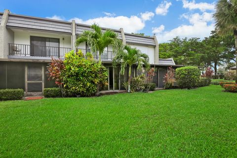 A home in Lake Worth