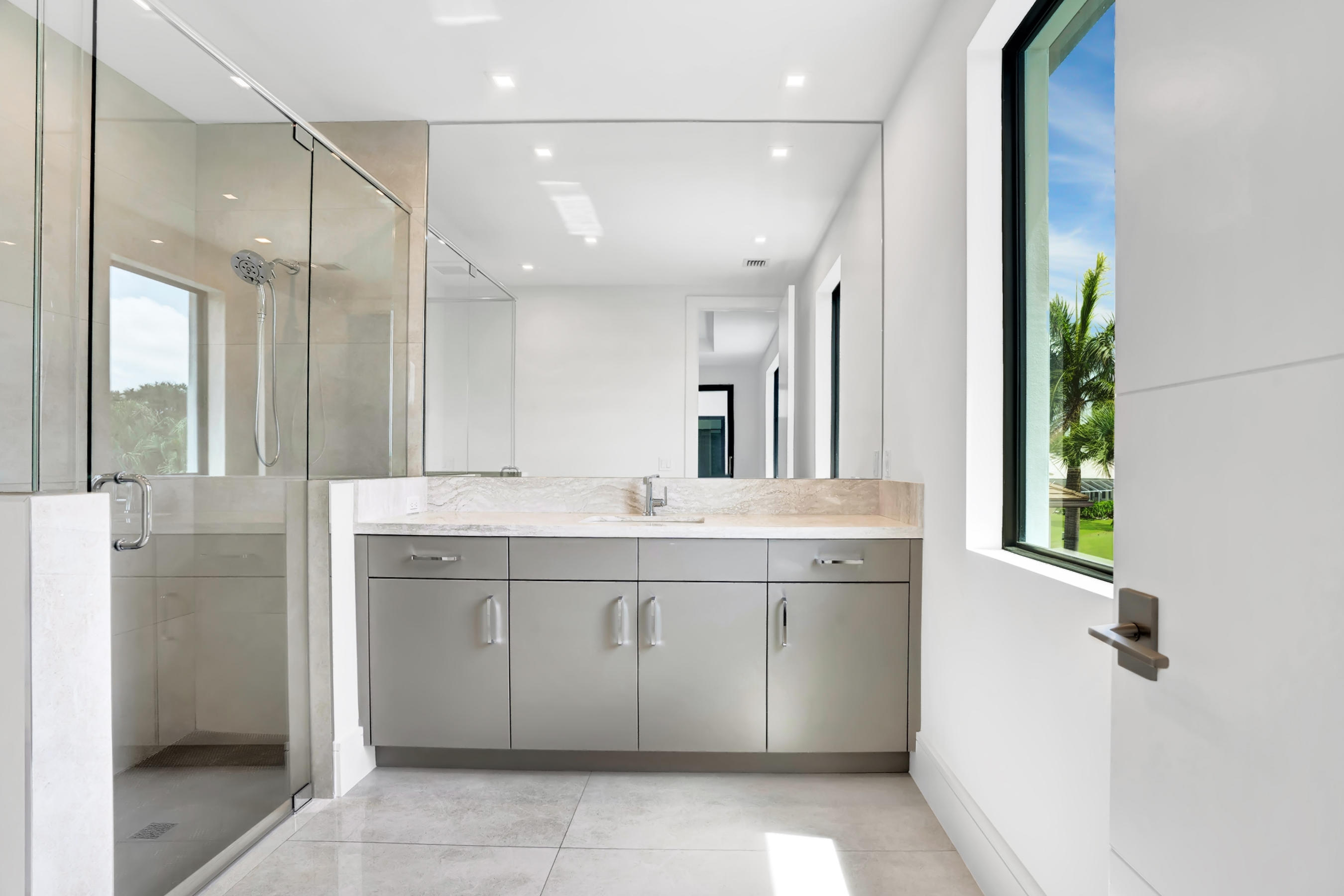 Delaire Country Club - Residential