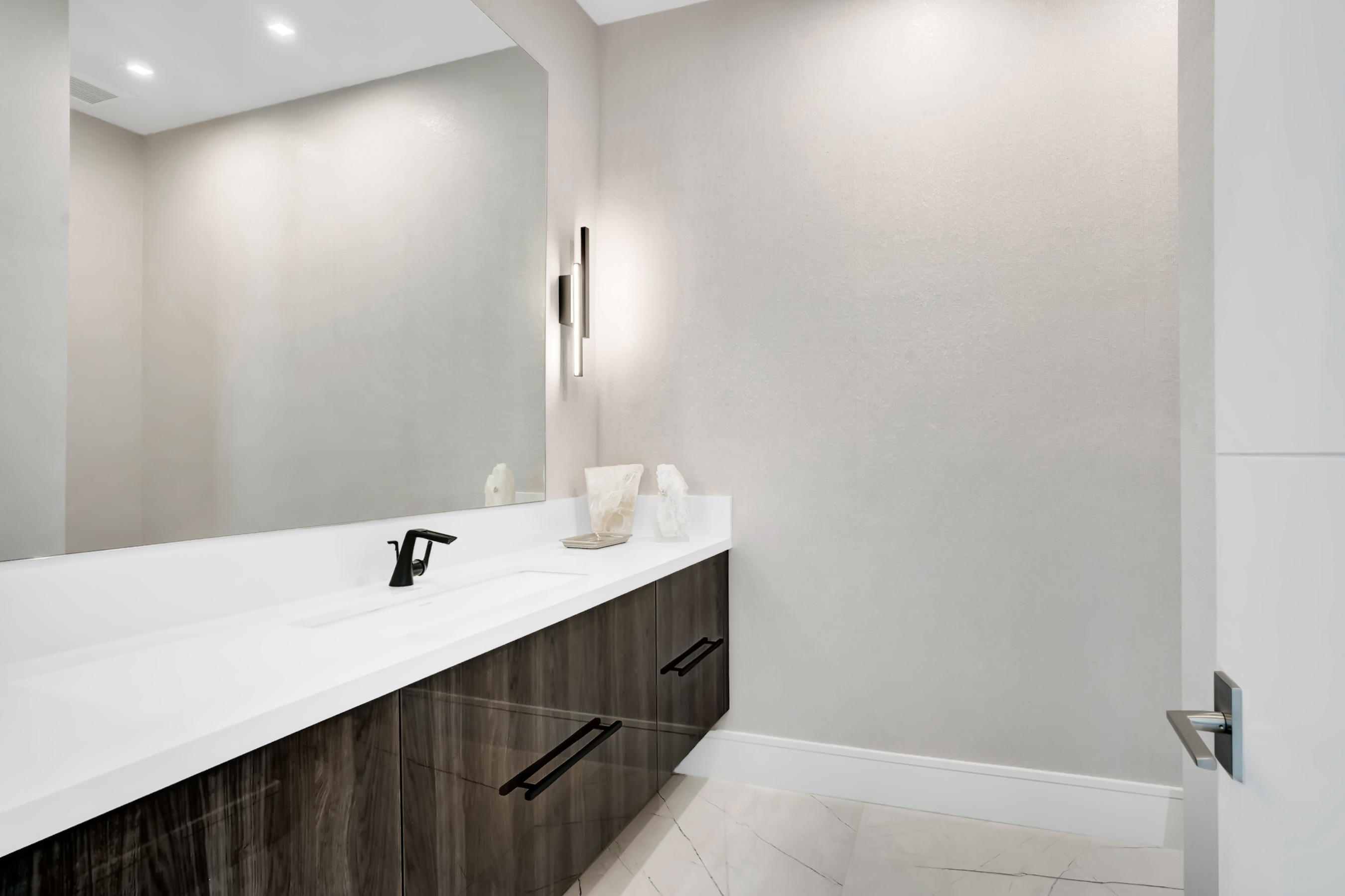 Delaire Country Club - Residential