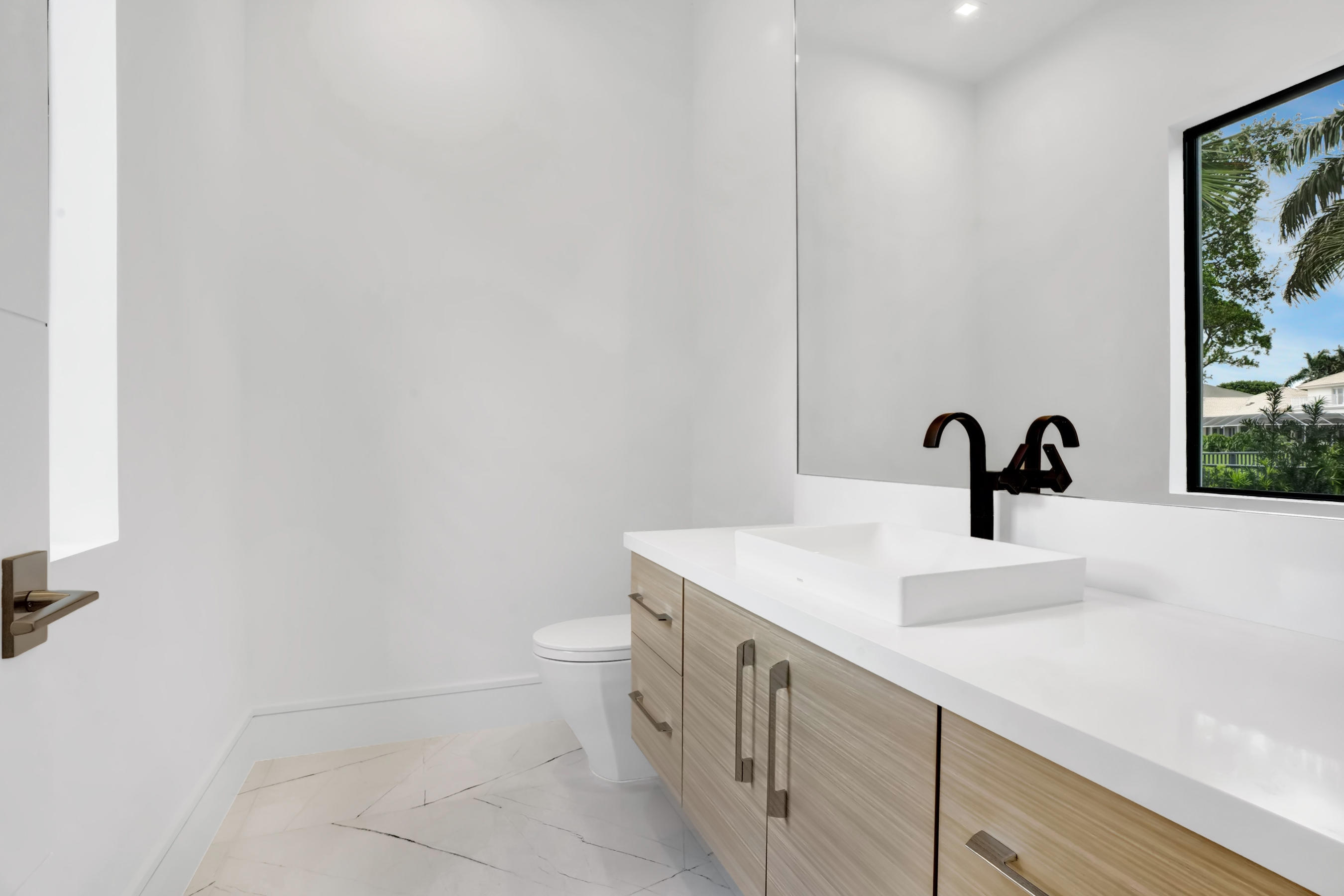 Delaire Country Club - Residential