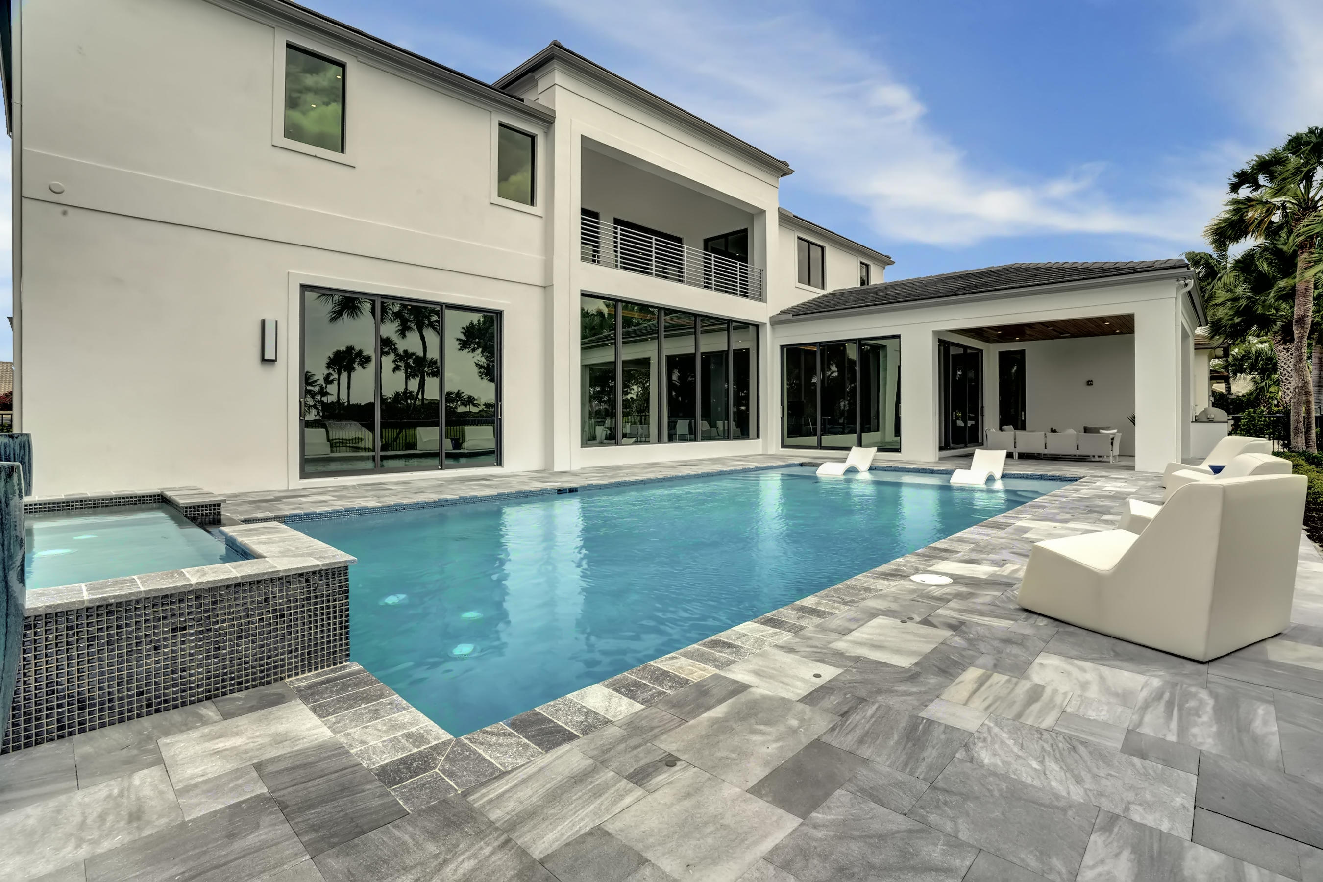 Delaire Country Club - Residential