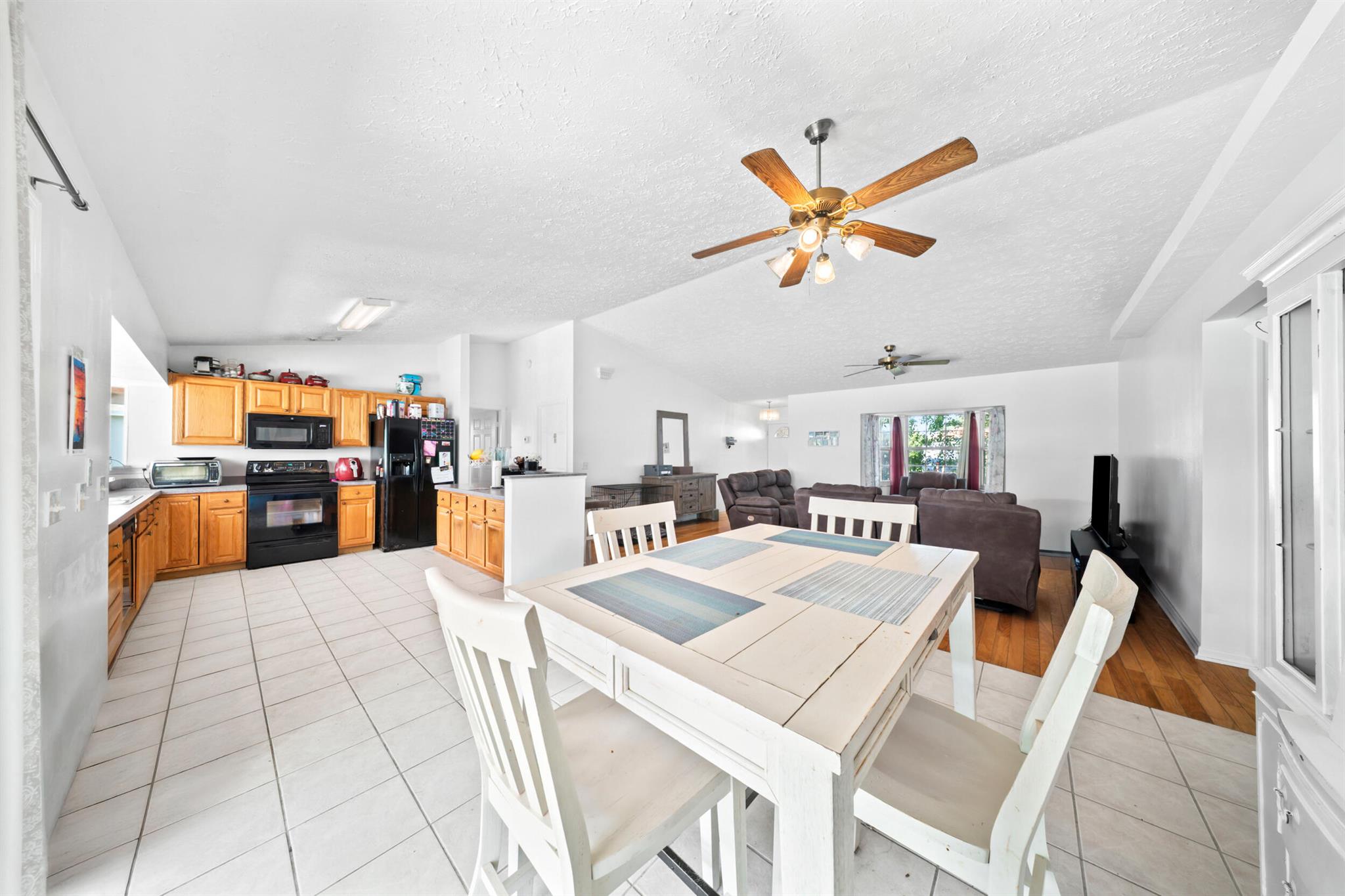 PORT ST LUCIE SECTION 44 - Residential Lease