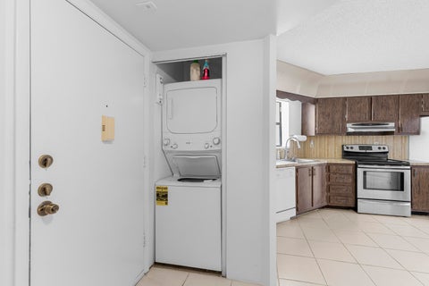 Tiny photo for 6555 W BROWARD Boulevard #409, Plantation, FL 33317 (MLS # B26065473)