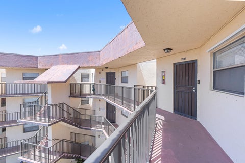 Tiny photo for 6555 W BROWARD Boulevard #409, Plantation, FL 33317 (MLS # B26065473)