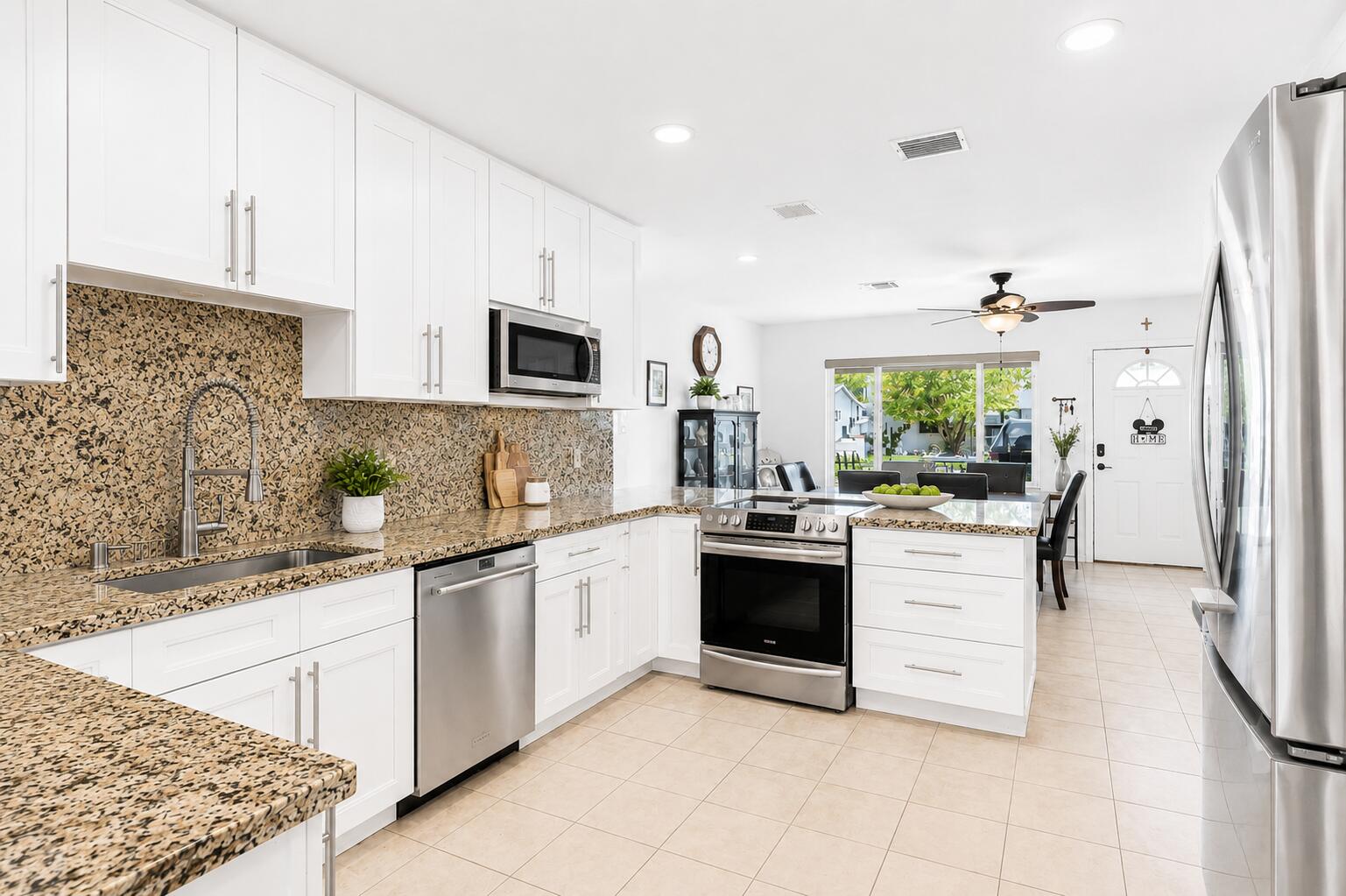 DANIA HOMESITES - Residential