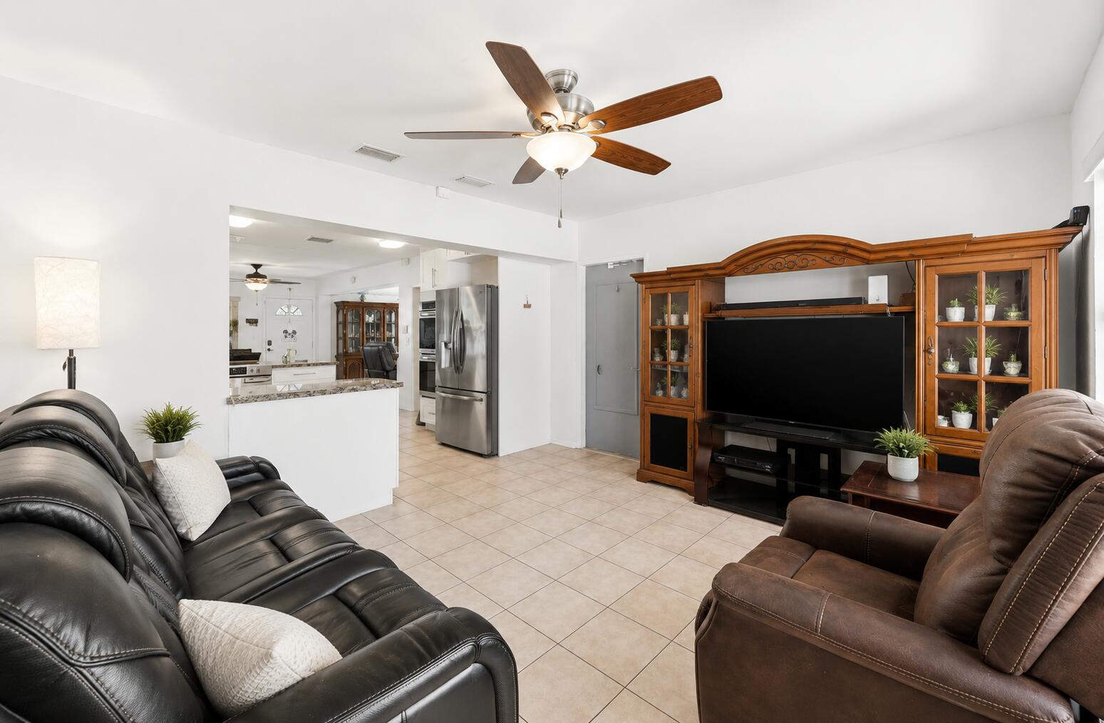DANIA HOMESITES - Residential