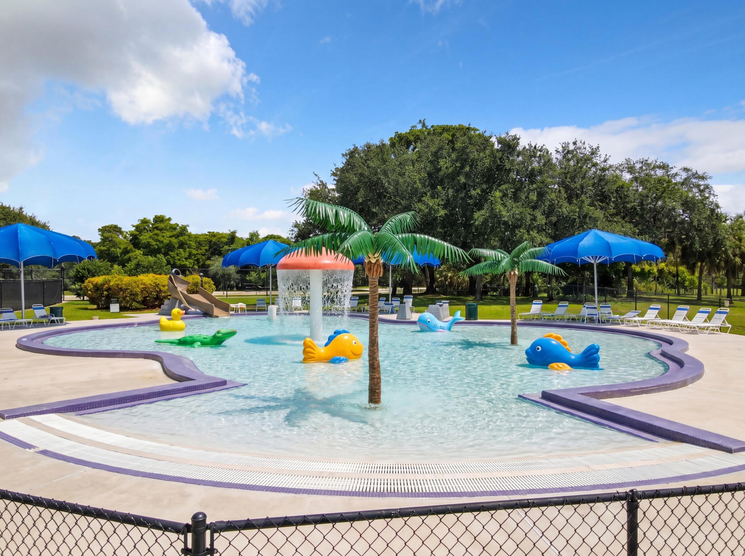 DANIA HOMESITES - Residential
