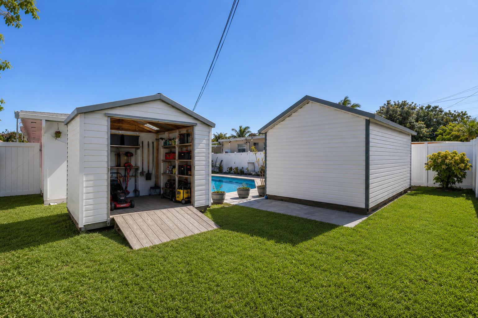 DANIA HOMESITES - Residential