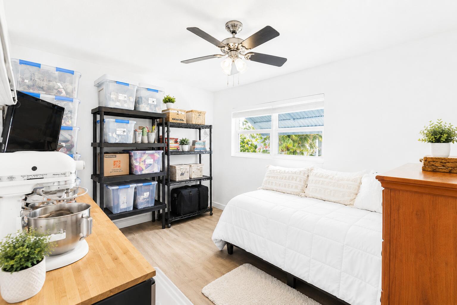 DANIA HOMESITES - Residential