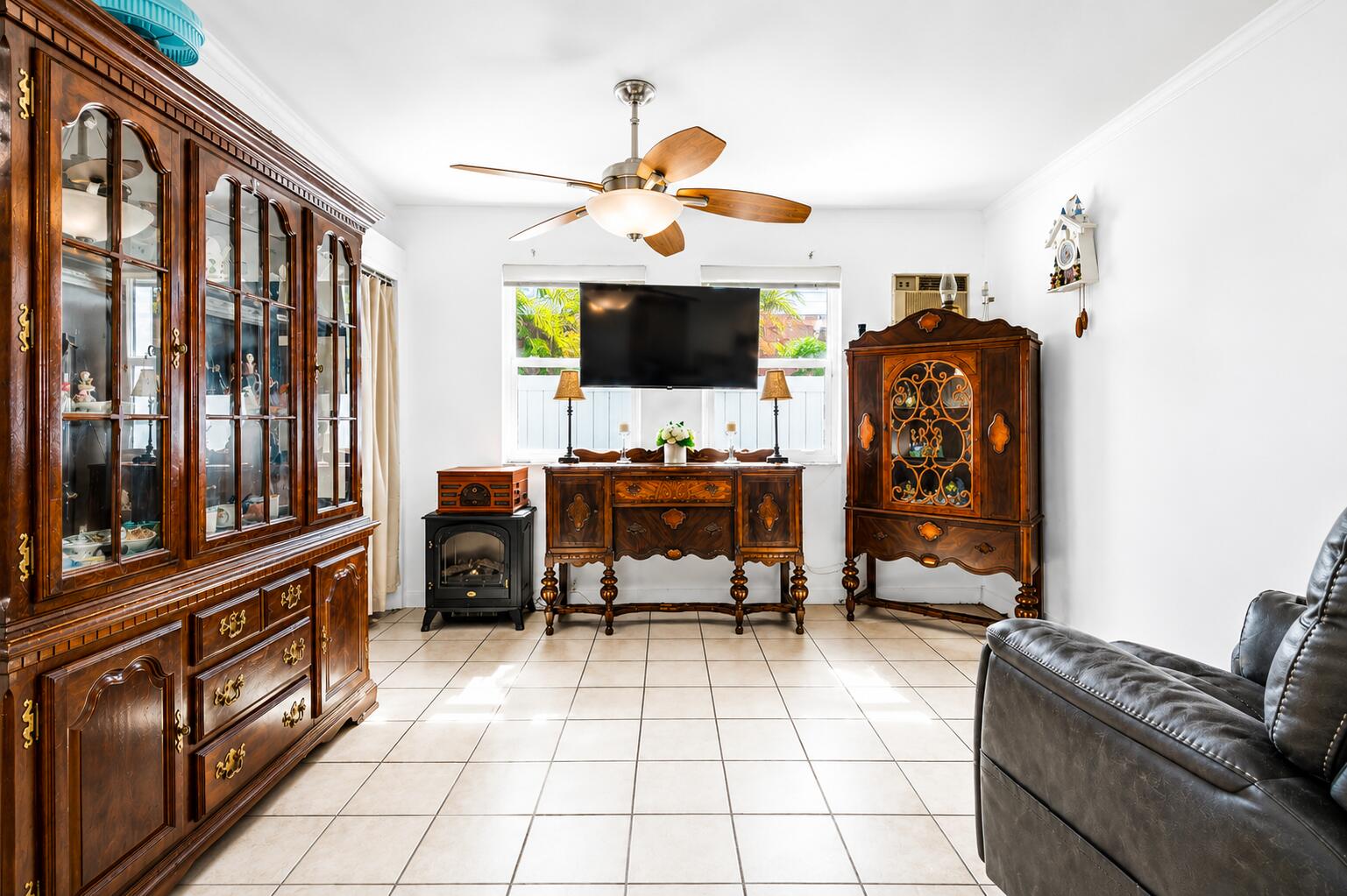 DANIA HOMESITES - Residential