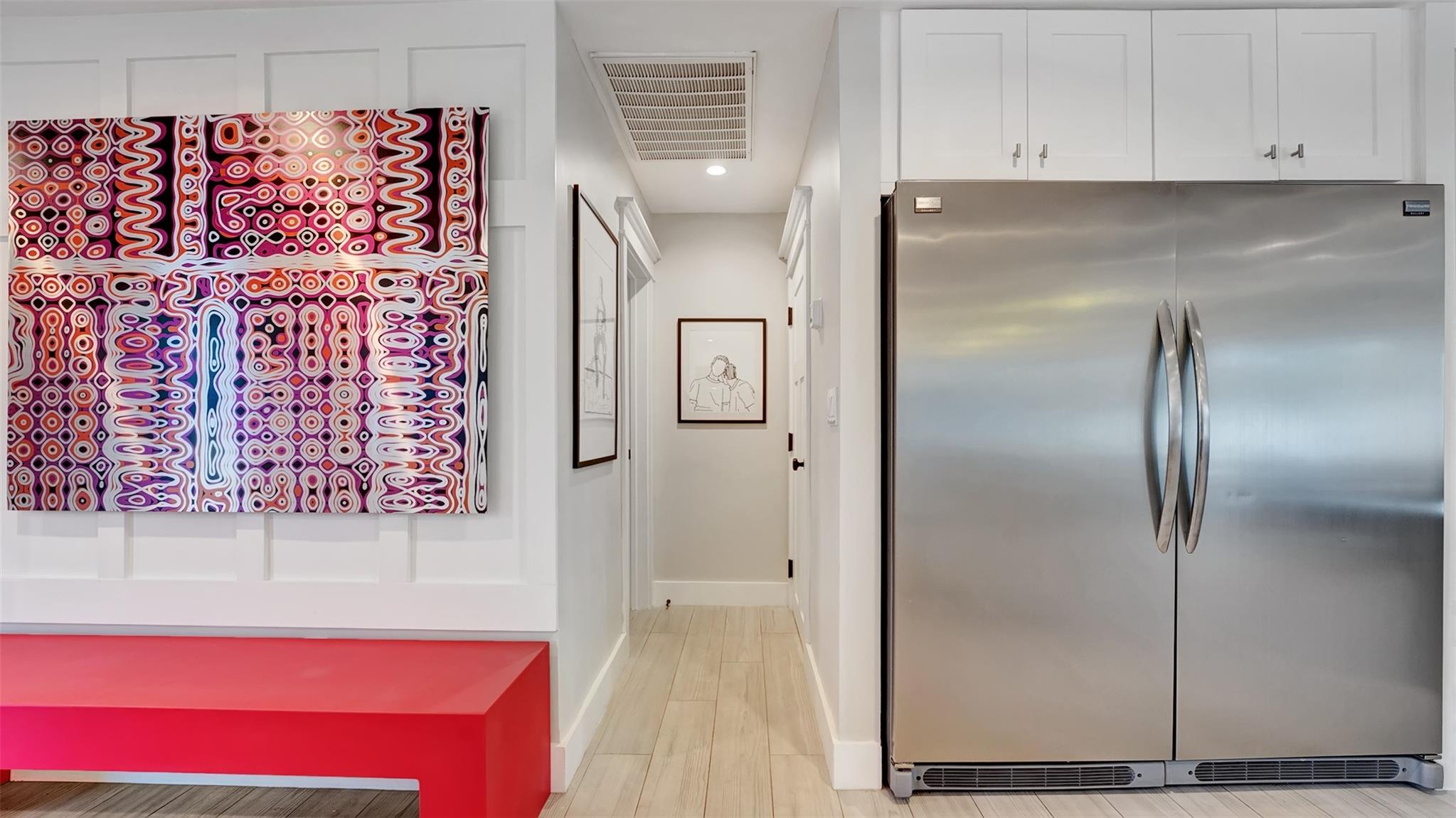 Middle River Manor 33-29 - Residential