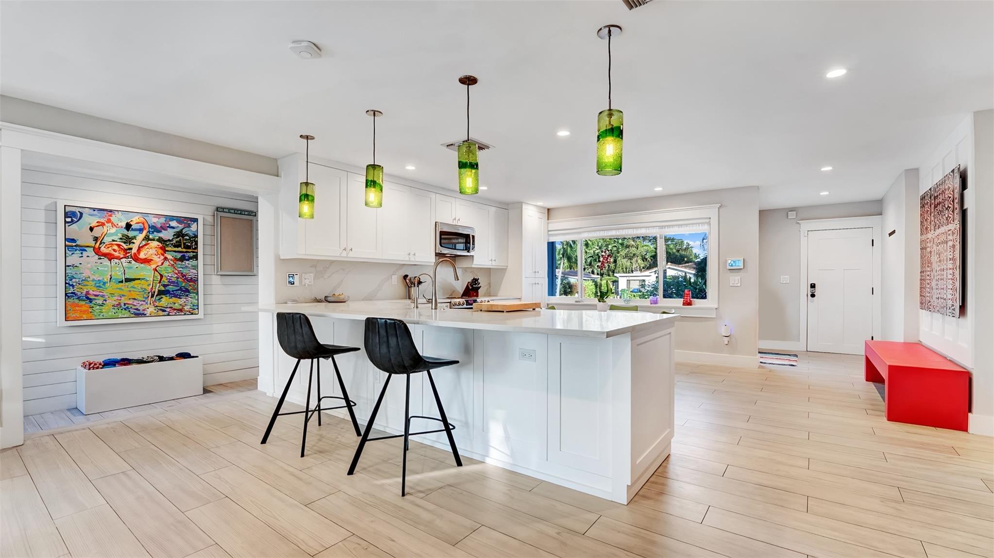 Middle River Manor 33-29 - Residential