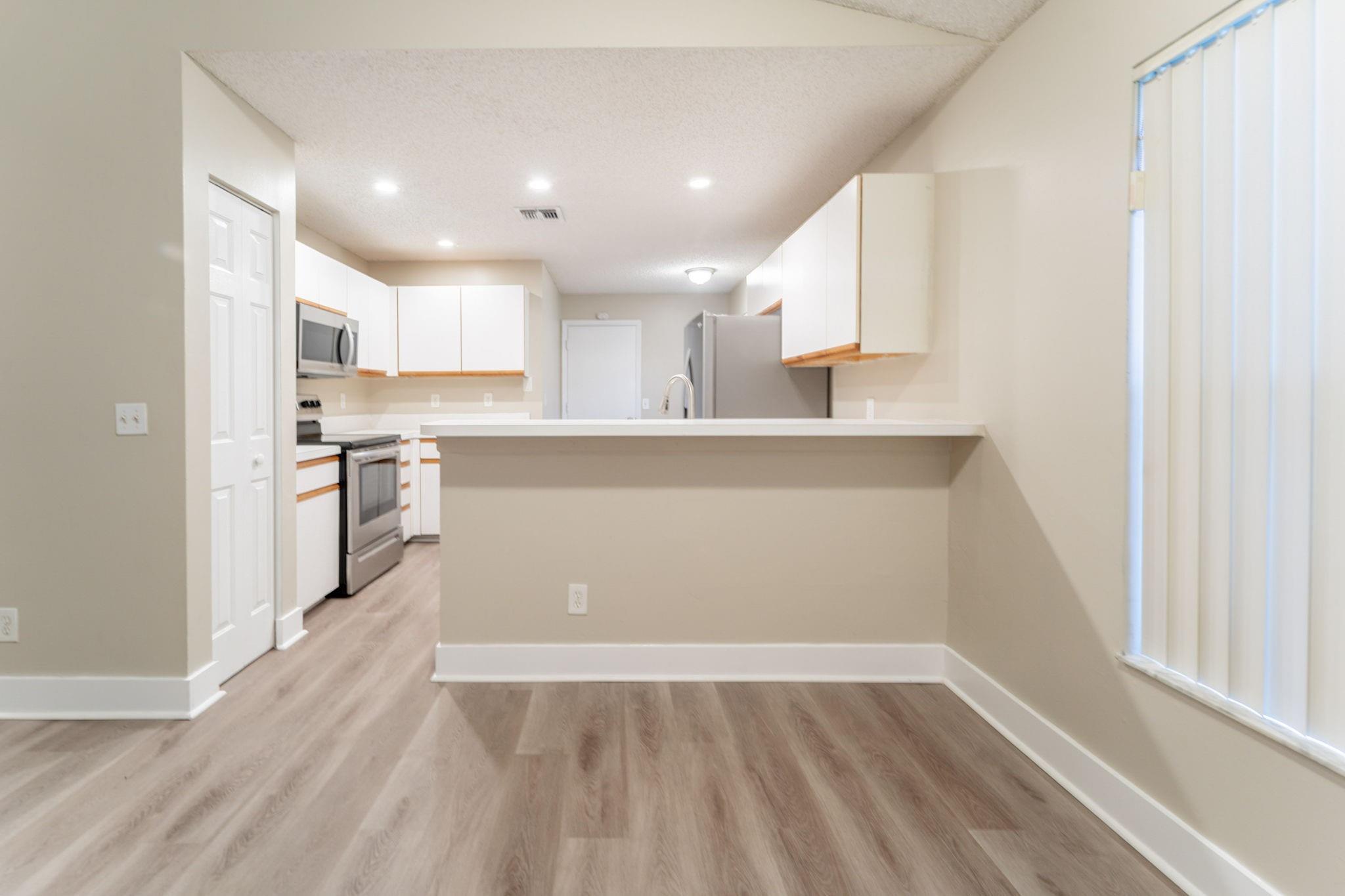 Forest Ridge Cluster Home - Residential