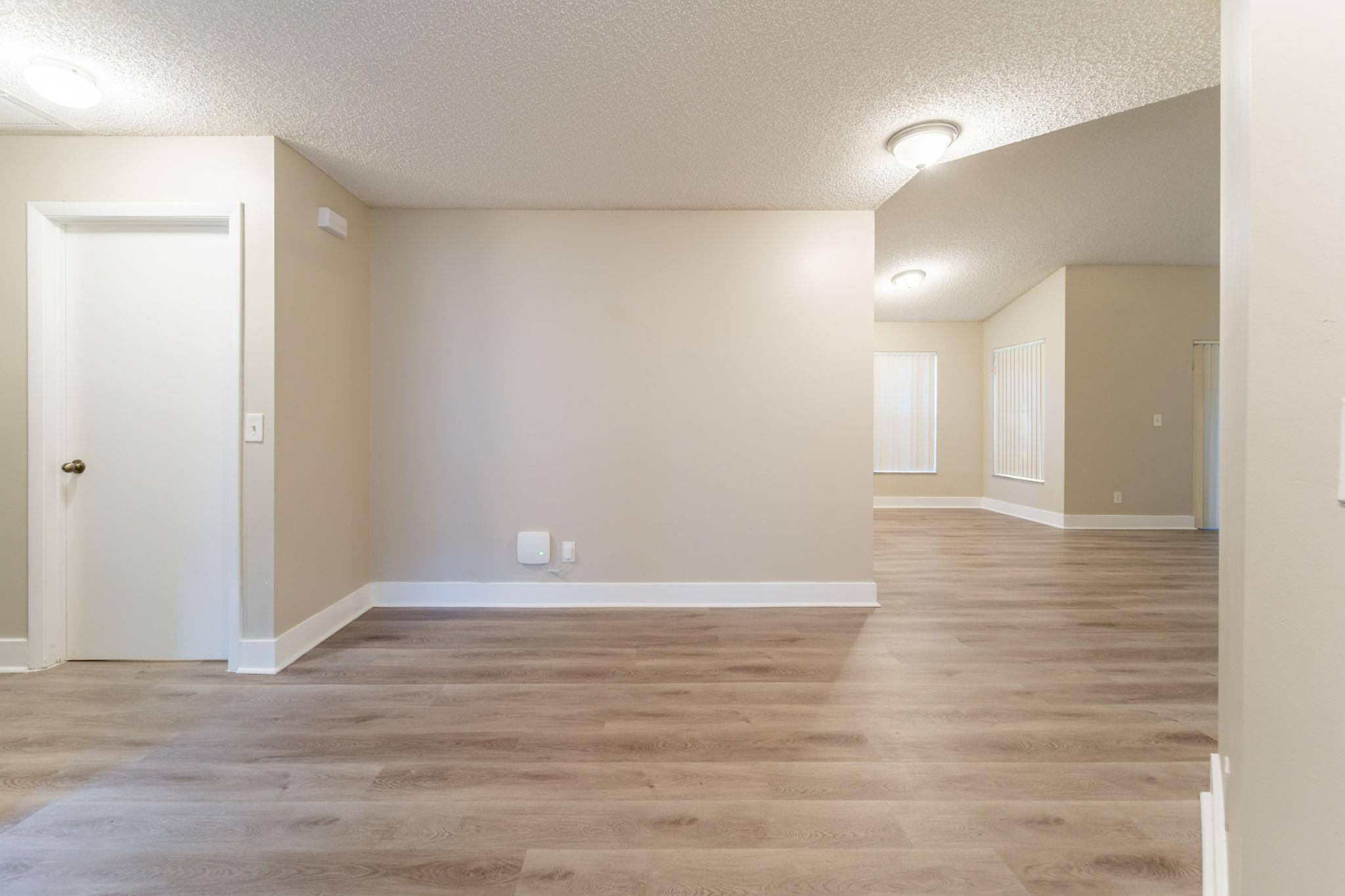Forest Ridge Cluster Home - Residential