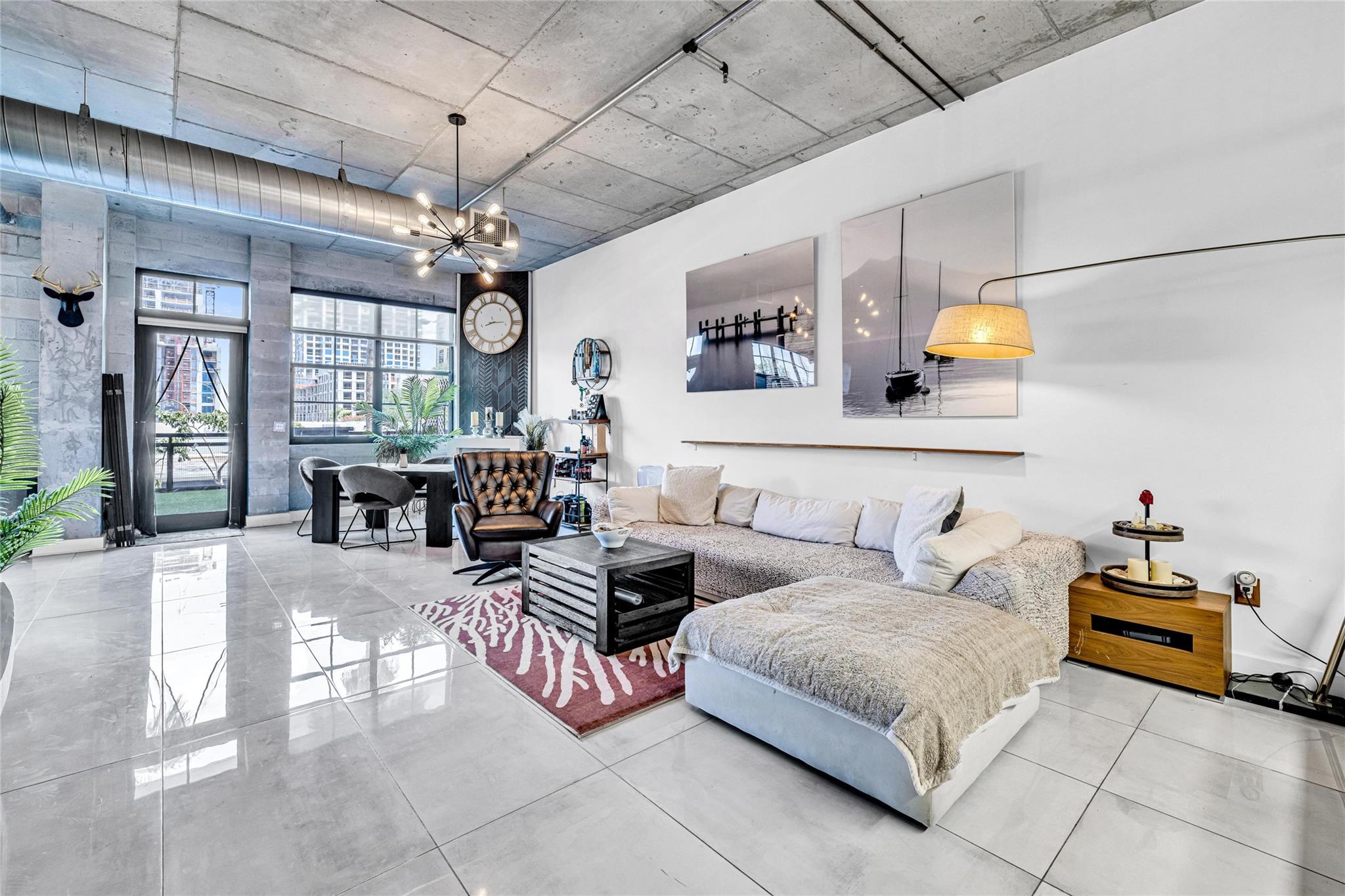 411 NW 1st Ave 204