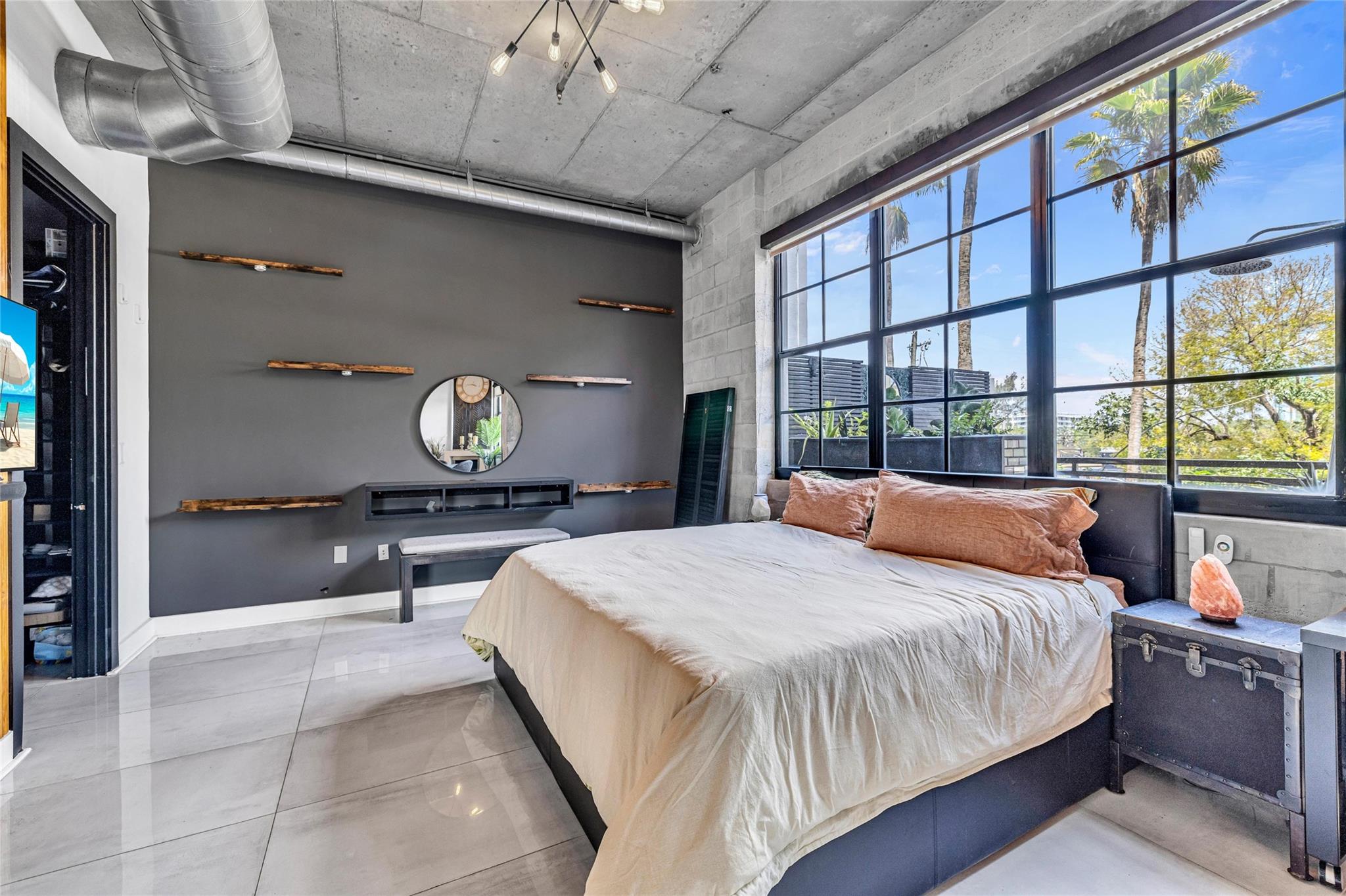 411 NW 1st Ave 204