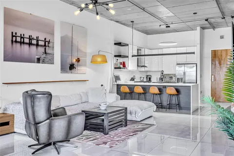 411 NW 1st Ave Unit 204, Fort Lauderdale, FL MLS: F10499005