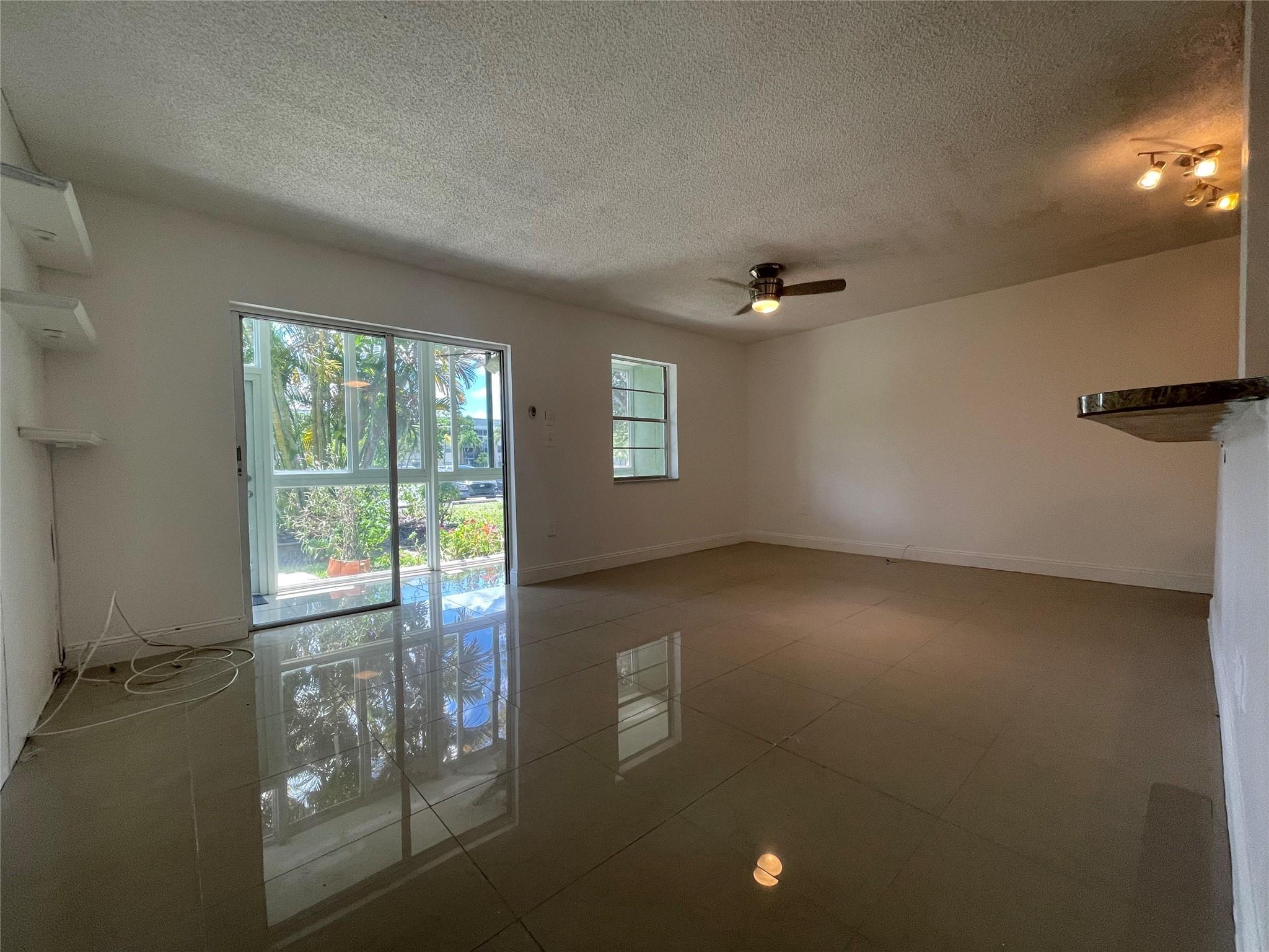5190 E Sabal Palm Blvd 104