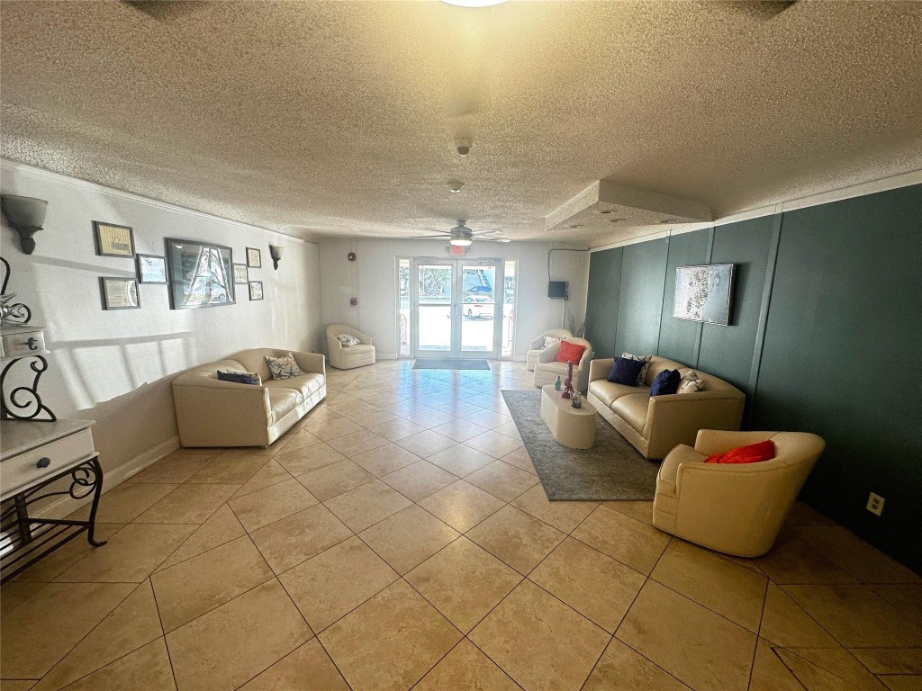 2400 S Ocean Drive 314