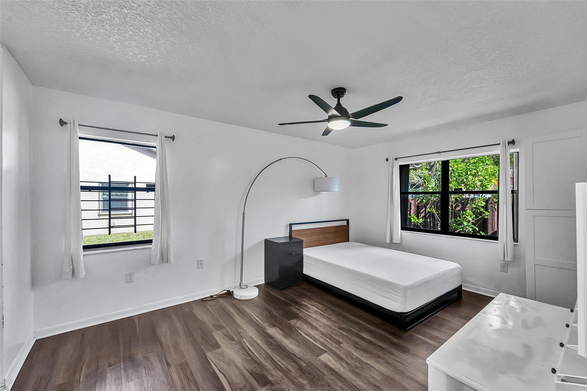 SUNRISE NOB HILL EAST - Residential Lease