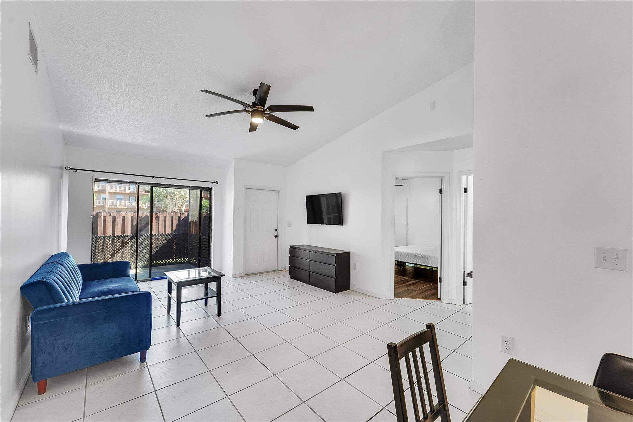 SUNRISE NOB HILL EAST - Residential Lease