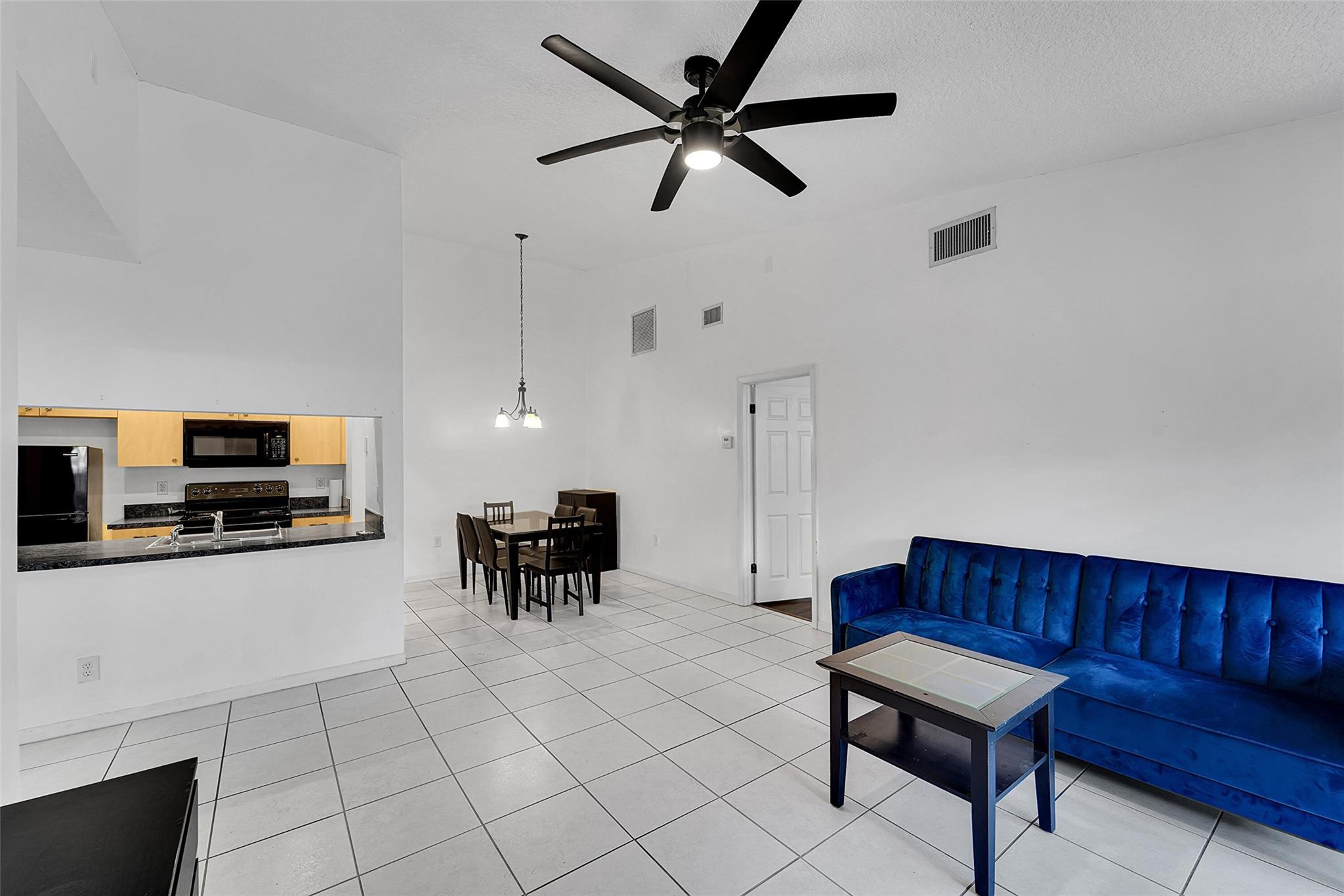 SUNRISE NOB HILL EAST - Residential Lease