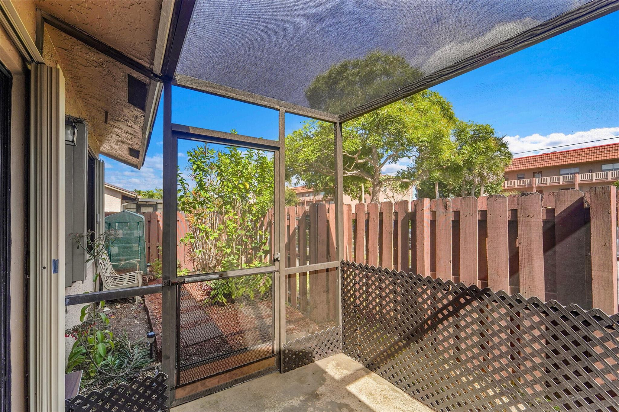 SUNRISE NOB HILL EAST - Residential Lease