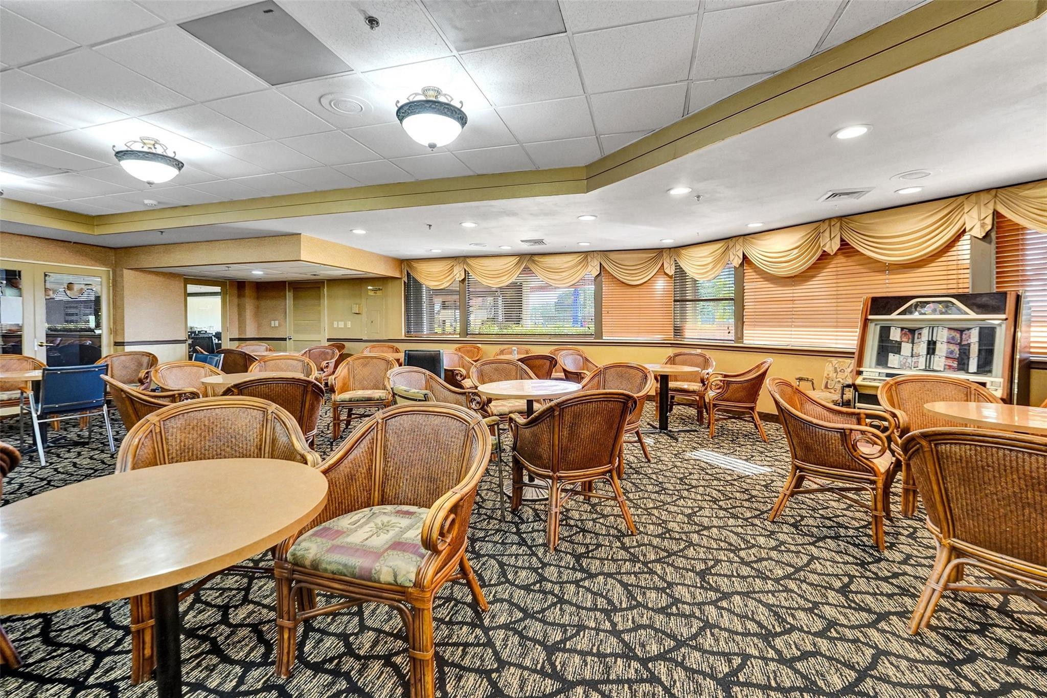 Hollybrook Golf & Tennis - Residential Lease