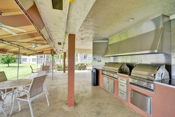 Hollybrook Golf & Tennis - Residential Lease