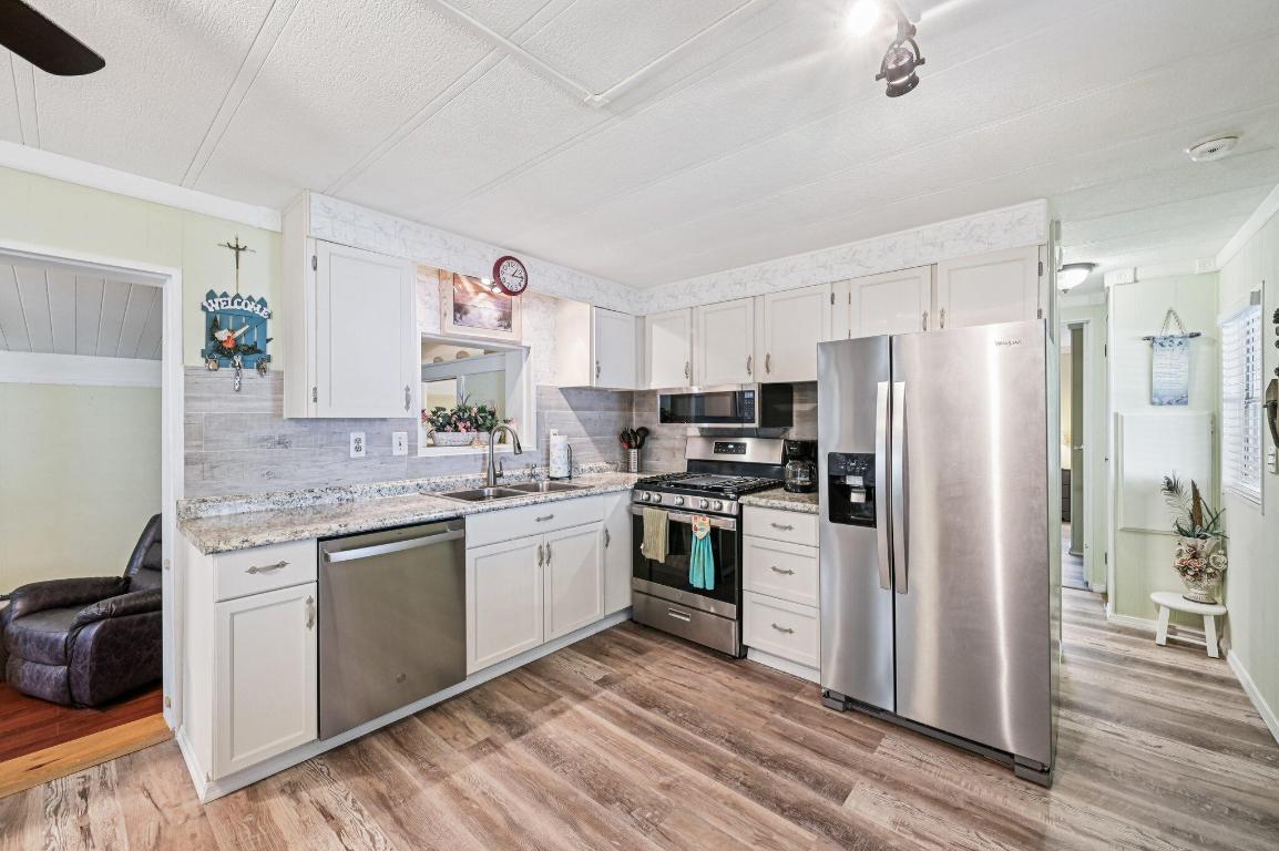 BLUE HERON MOBILE HOME PARK CO-OP - Residential