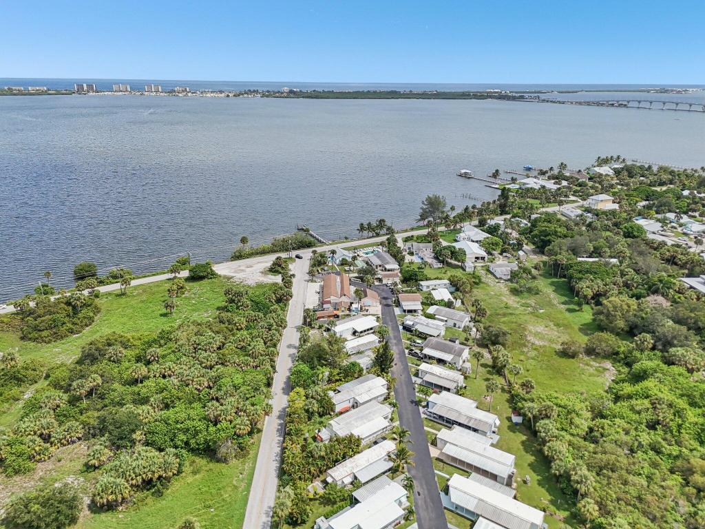 BLUE HERON MOBILE HOME PARK CO-OP - Residential