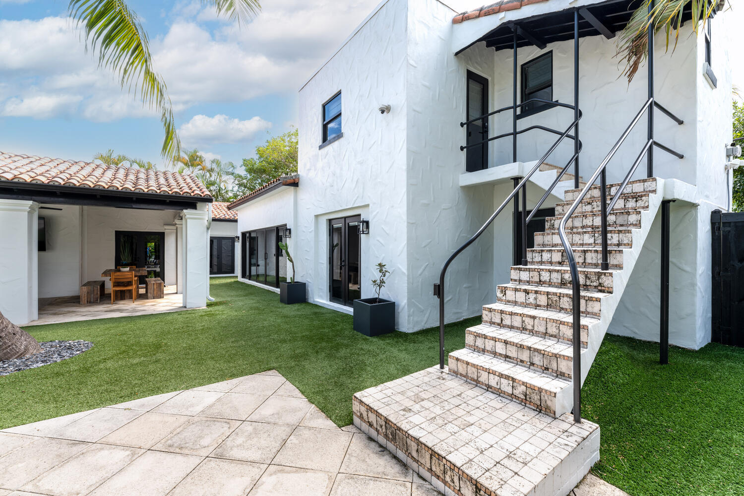 SOUTHEND - Residential