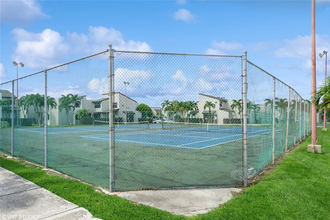 INDIAN LAKES VILLAGE - Residential