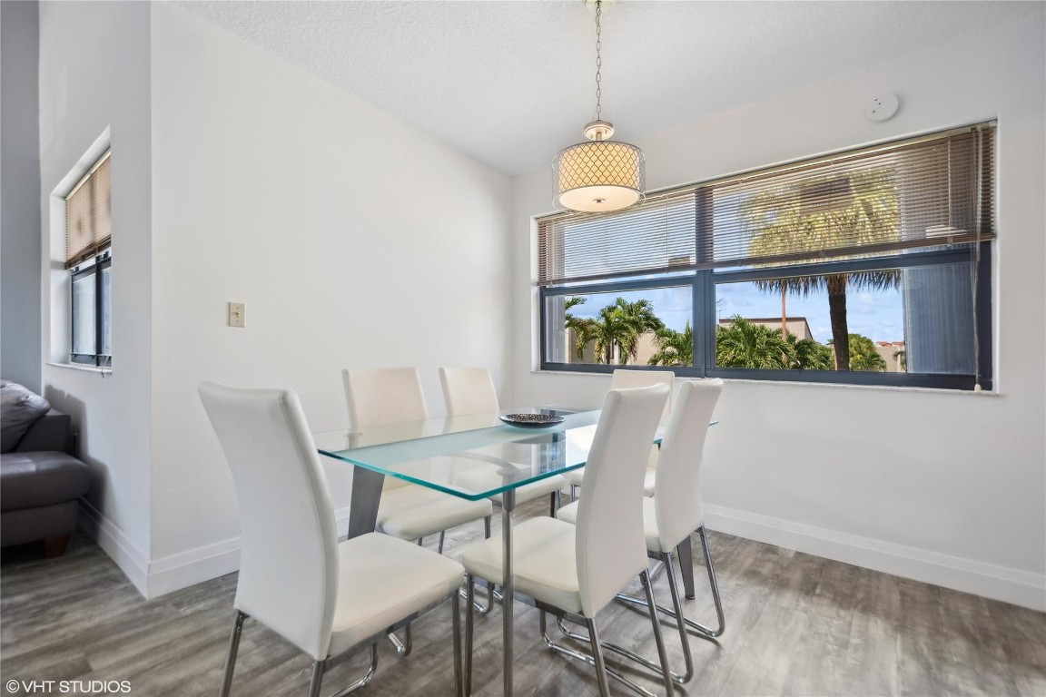 INDIAN LAKES VILLAGE - Residential