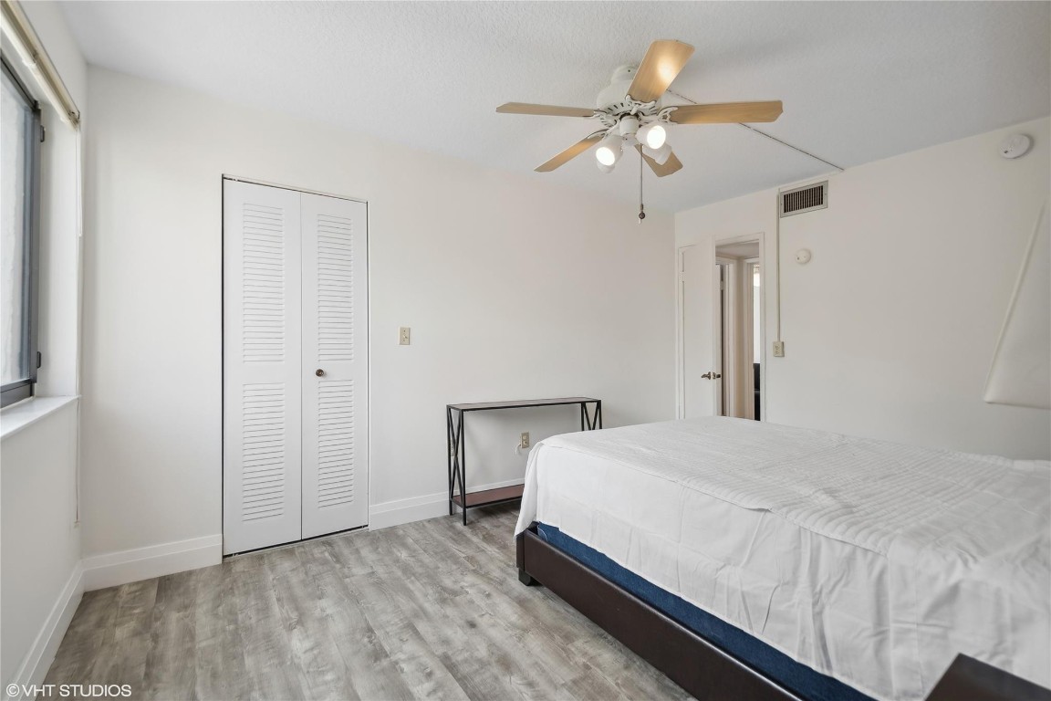 INDIAN LAKES VILLAGE - Residential