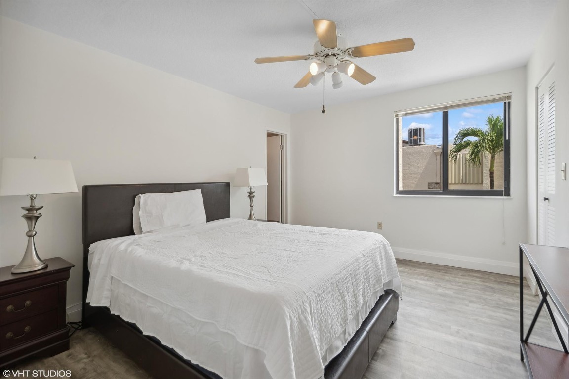 INDIAN LAKES VILLAGE - Residential