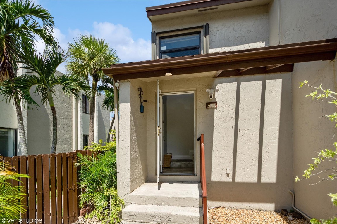 INDIAN LAKES VILLAGE - Residential