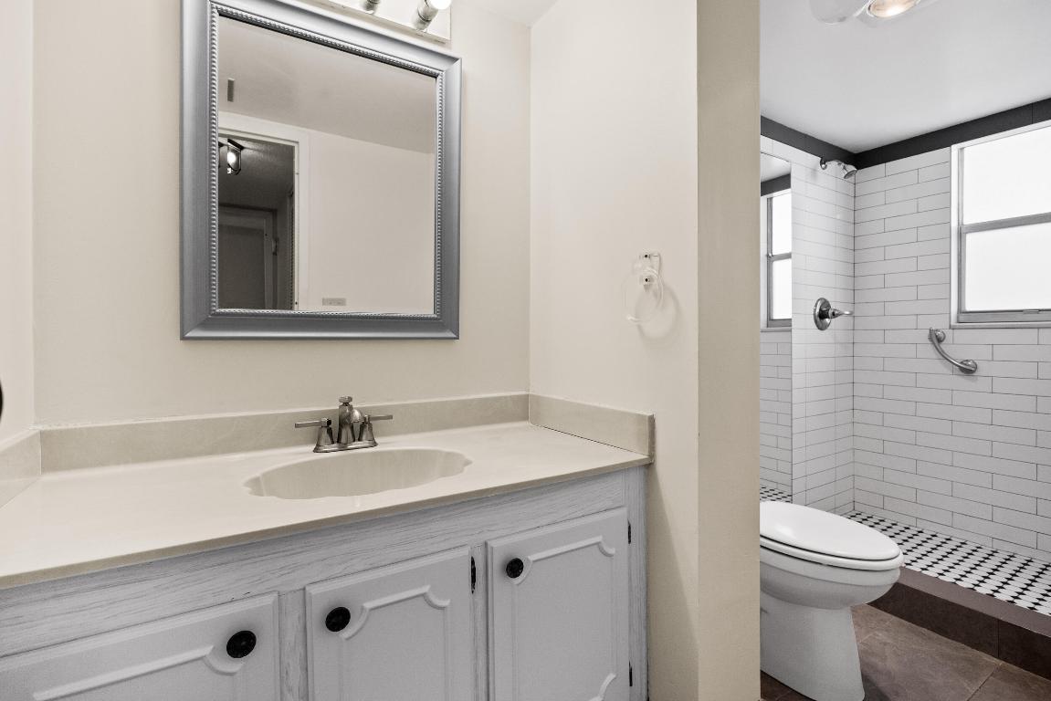 POINCIANA PLACE CONDO 1,2,8 AND 9 - Residential Lease