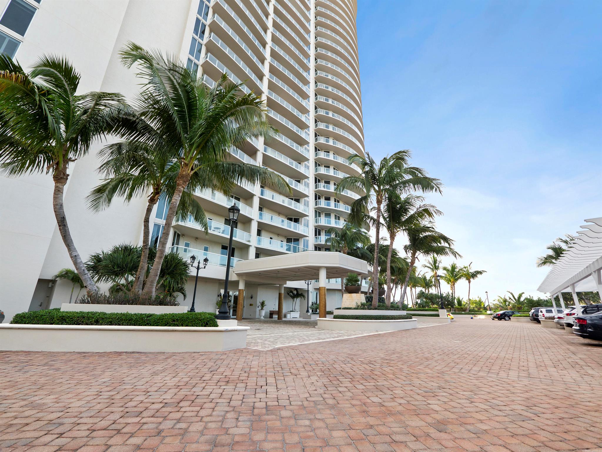 2700 NORTH OCEAN CONDO - Residential Lease