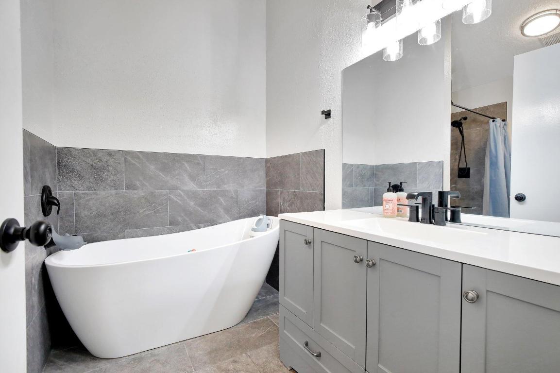 Montego Bay - Residential