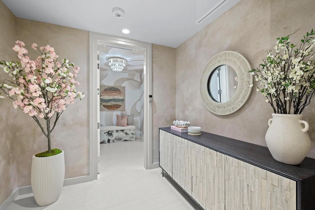 Photo of 220 SE Mizner Boulevard #603, Boca Raton, FL 33432 (MLS # R11157096)