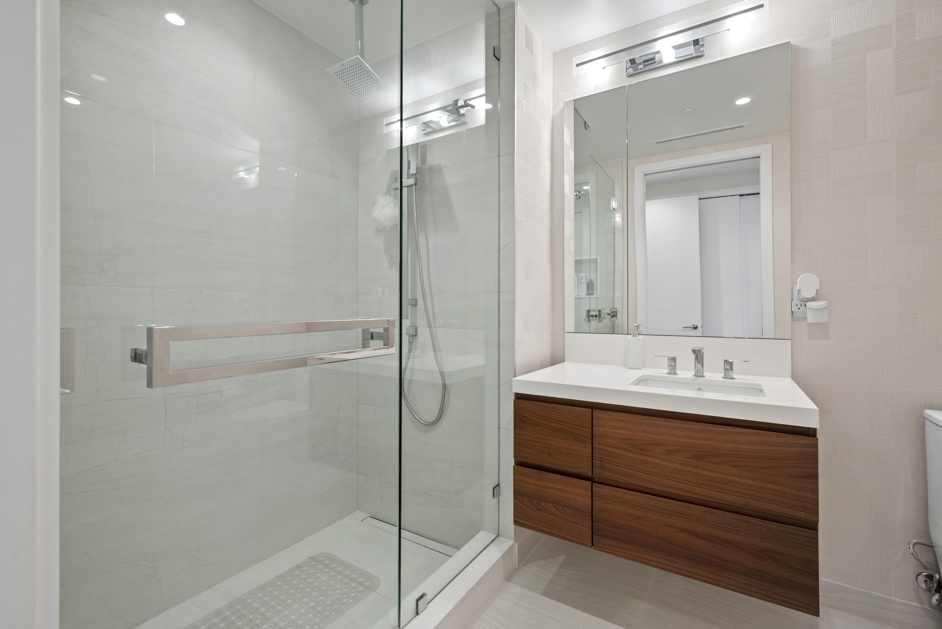 ALINA 220 BOCA RATON CONDO - Residential