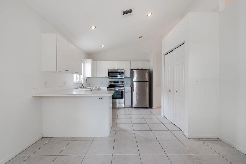 WELLINGTONS EDGE PAR 76 PH 1 - Residential