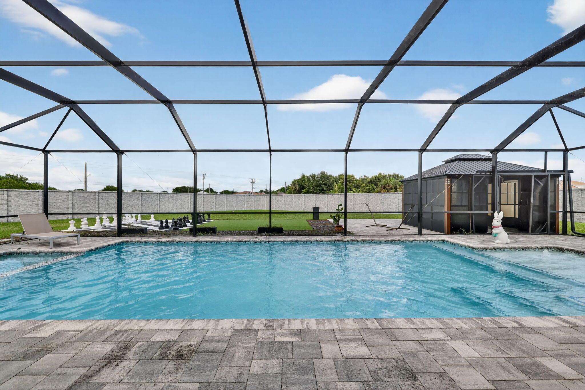 PORT ST LUCIE SECTION 33 - Residential