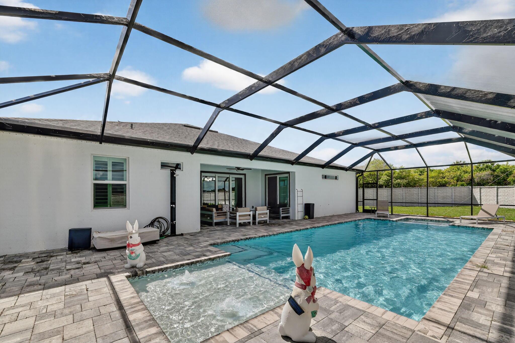 PORT ST LUCIE SECTION 33 - Residential