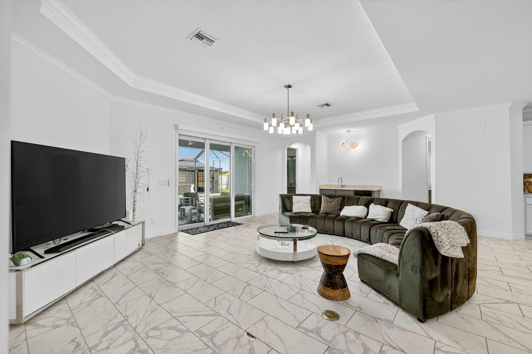 PORT ST LUCIE SECTION 33 - Residential